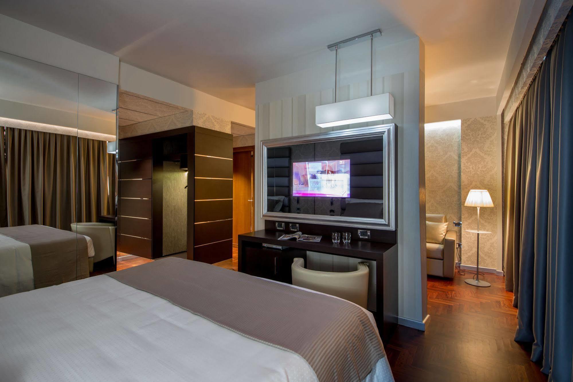 Enea Hotel Pomezia Dış mekan fotoğraf
