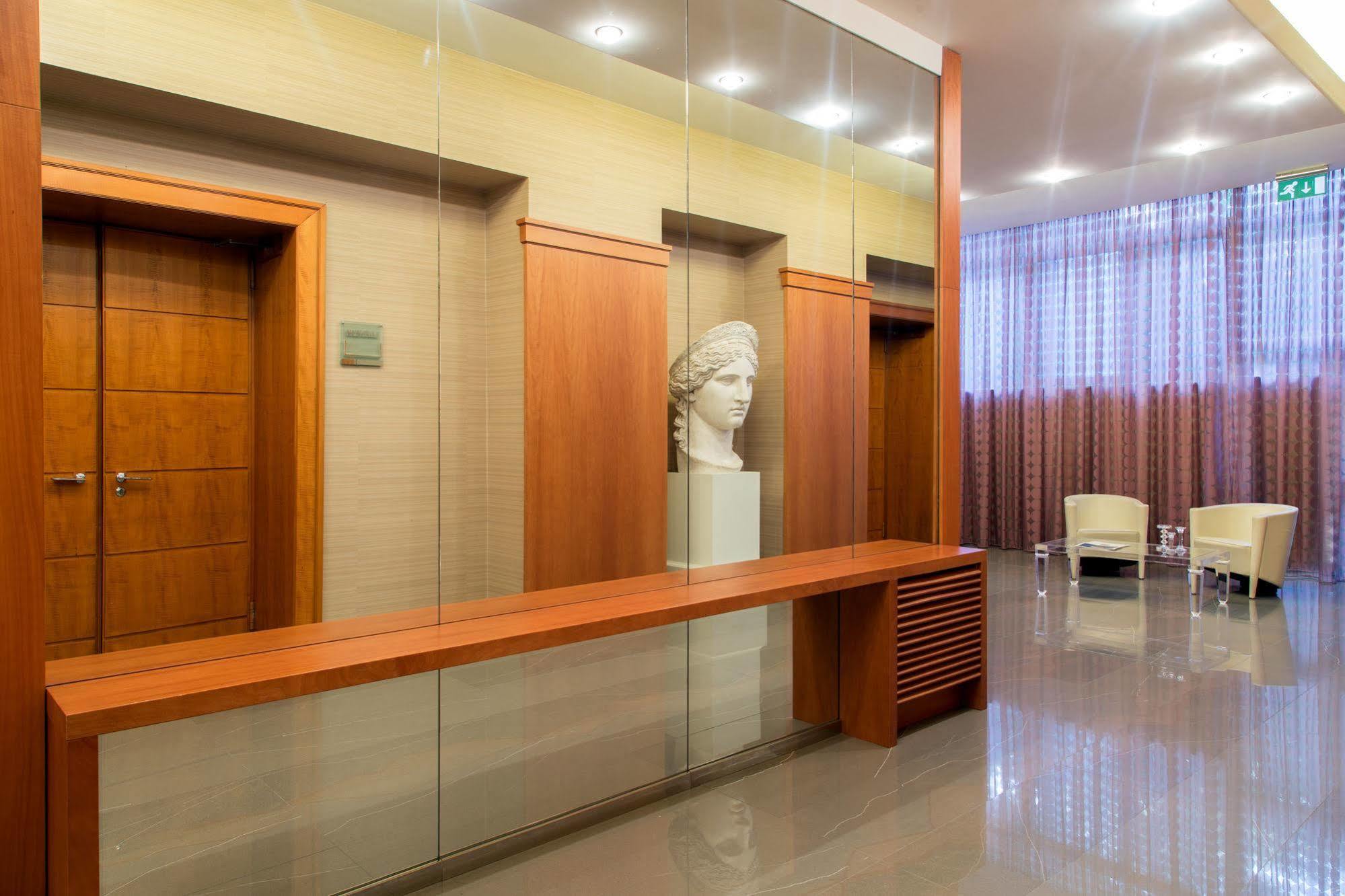 Enea Hotel Pomezia Dış mekan fotoğraf